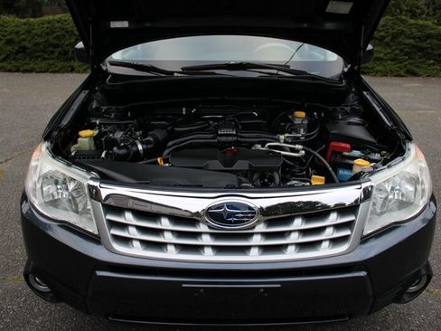 Used 2012 Subaru Forester 2.5X Limited image 19