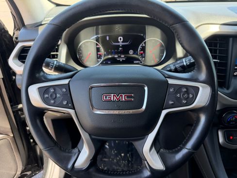 Used 2022 GMC Acadia Denali w/ Denali Ultimate Package FWD image 20