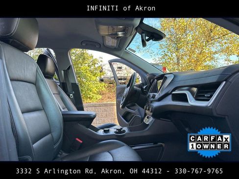 Used 2022 GMC Terrain SLT w/ LPO, Floor Liner Package image 29