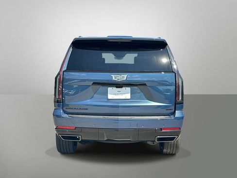 New 2026 Cadillac Escalade Platinum Sport w/ LPO, ONYX Package AWD/4WD image 15