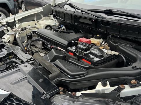 Used 2015 Nissan Rogue SL w/ SL Premium Package image 36