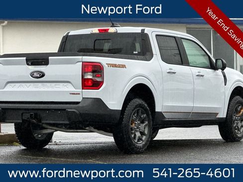 New 2025 Ford Maverick Tremor image 3