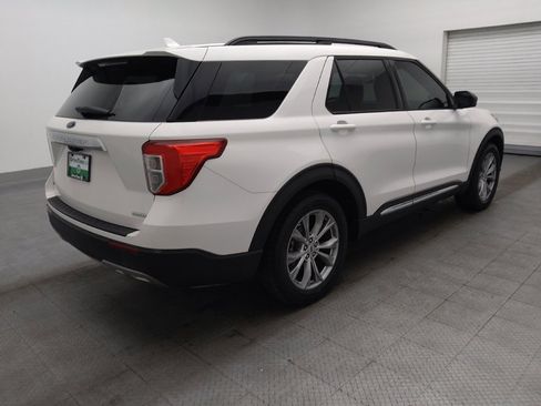Used 2020 Ford Explorer XLT w/ Equipment Group 202A image 9