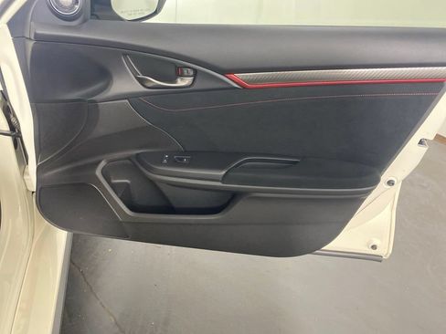 Used 2017 Honda Civic Type R image 30