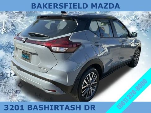 Used 2023 Nissan Kicks SV image 5