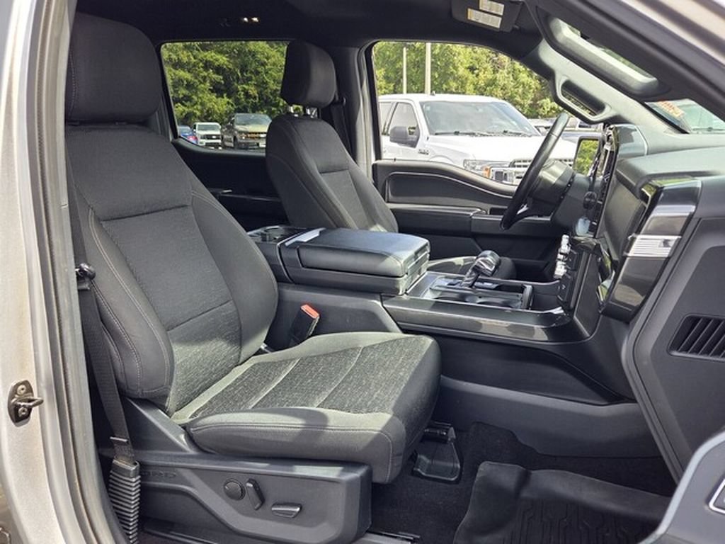 Used 2022 Ford F150 XLT w/ Equipment Group 302A High AWD/4WD image 17