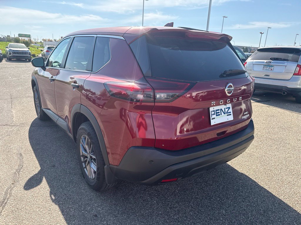 Used 2021 Nissan Rogue S AWD/4WD image 5