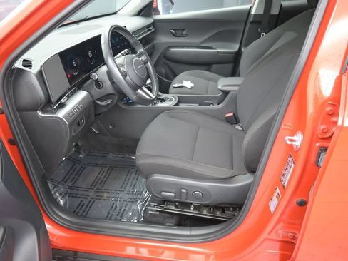Used 2025 Hyundai Kona SEL AWD/4WD image 26