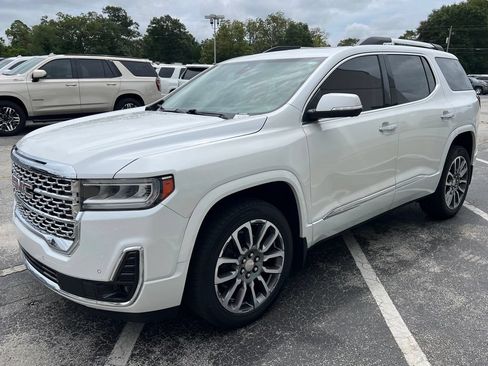 Used 2021 GMC Acadia Denali w/ Denali Technology Package FWD image 28
