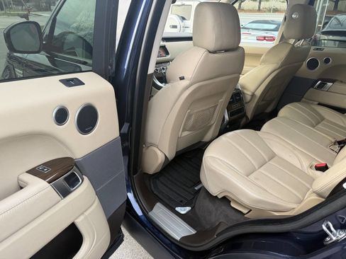 Used 2017 Land Rover Range Rover Sport HSE image 9