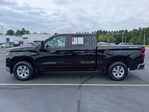 Used 2023 Chevrolet Silverado 1500 LT w/ Protection Package AWD/4WD image 27