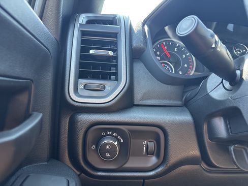 New 2026 RAM 3500 Tradesman AWD/4WD image 27