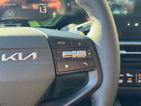 New 2026 Kia Sportage LX image 26