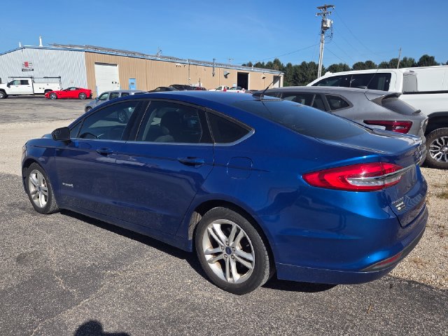 Used 2018 Ford Fusion S FWD image 3