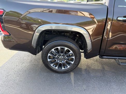 Used 2023 Toyota Tundra Limited AWD/4WD image 6