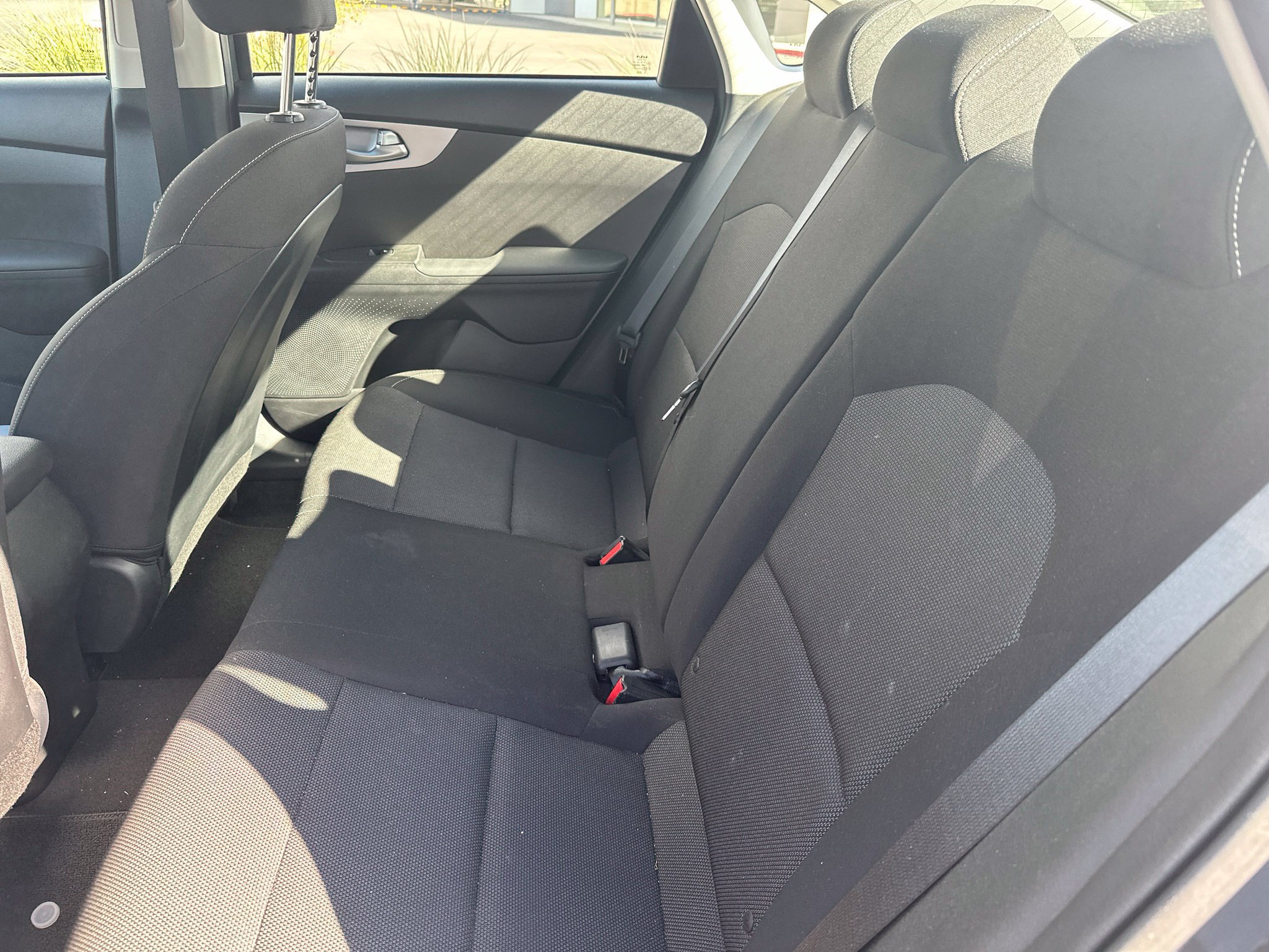 Used 2024 Kia Forte LXS w/ LXS Technology Package FWD image 5