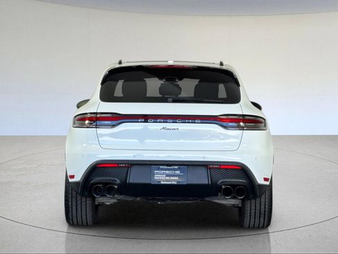 Certified 2026 Porsche Macan AWD/4WD image 7