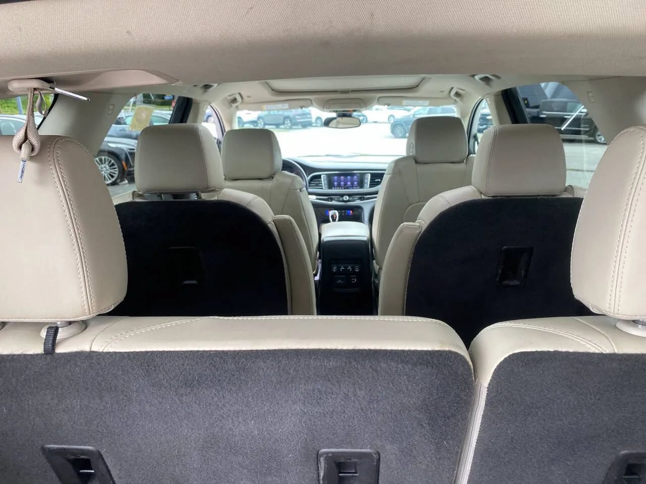 Used 2020 Buick Enclave Premium w/ Sun and Sites Package AWD/4WD image 7
