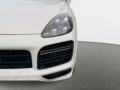 Used 2020 Porsche Cayenne Turbo AWD/4WD image 9