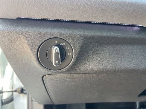 New 2026 Volkswagen Jetta SEL FWD image 13