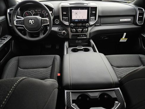 New 2026 RAM 1500 2WD Crew Cab image 8