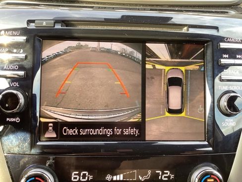 Used 2022 Nissan Murano Platinum w/ Cargo Package image 10