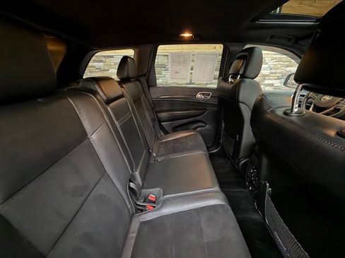 Used 2015 Jeep Grand Cherokee Altitude AWD/4WD image 31
