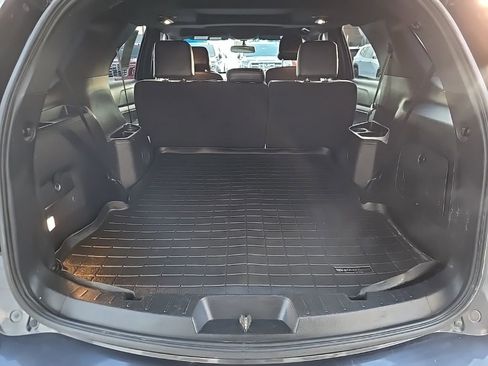 Used 2017 Ford Explorer XLT w/ Equipment Group 202A image 49