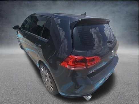 Used 2017 Volkswagen GTI SE FWD image 5