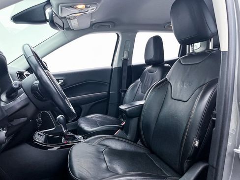 Used 2019 Jeep Compass Limited image 18