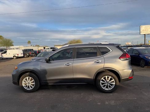 Used 2019 Nissan Rogue SV AWD/4WD image 4