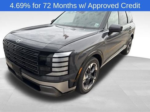 Used 2026 Hyundai Palisade Limited FWD image 1