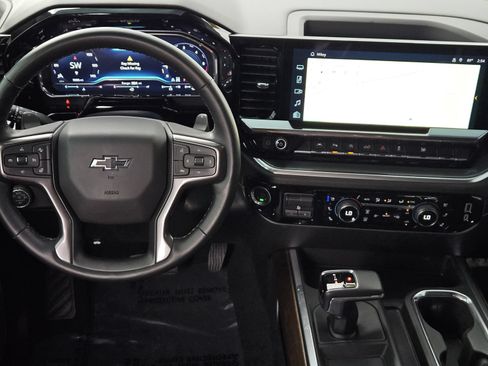 Certified 2025 Chevrolet Silverado 1500 High Country w/ Midnight Edition AWD/4WD image 32