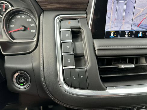 Certified 2021 Chevrolet Tahoe Z71 w/ Z71 Signature Package image 15