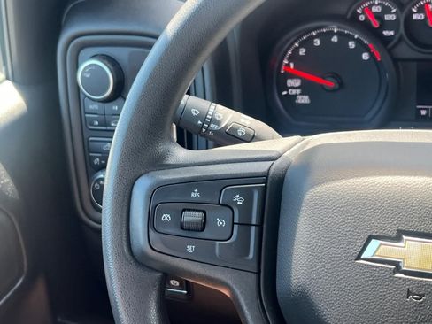 Certified 2025 Chevrolet Silverado 1500 Custom AWD/4WD image 18