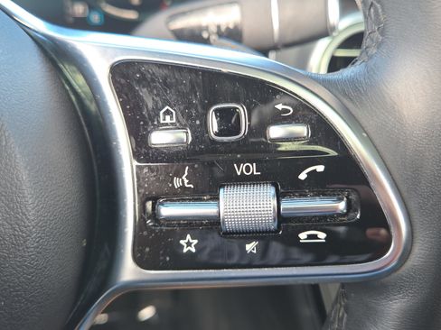 Certified 2022 Mercedes-Benz GLC 300 4MATIC image 24