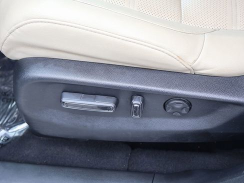 Used 2020 Honda CR-V EX-L image 33