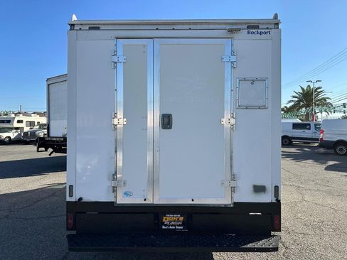 Used 2019 Ford E-450 and Econoline 450 Super Duty w/ Power Windows & Locks Group image 7