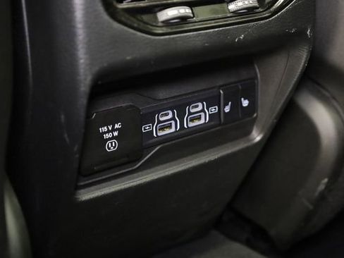 Used 2023 Jeep Grand Cherokee 4WD 4xe image 31