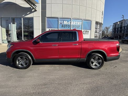 Used 2022 Honda Ridgeline RTL-E image 2