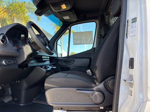 Used 2026 Mercedes-Benz Sprinter 2500 image 16