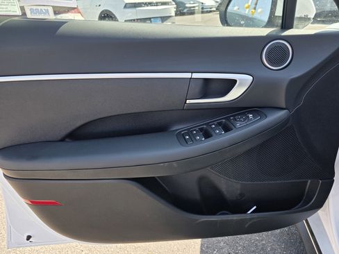 New 2025 Hyundai Sonata SE image 13