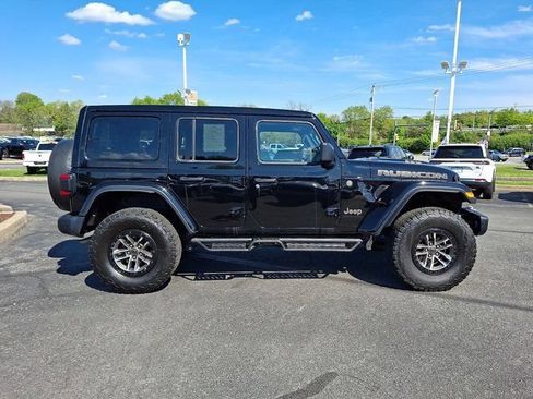 Certified 2024 Jeep Wrangler Unlimited Rubicon 392 AWD/4WD image 9