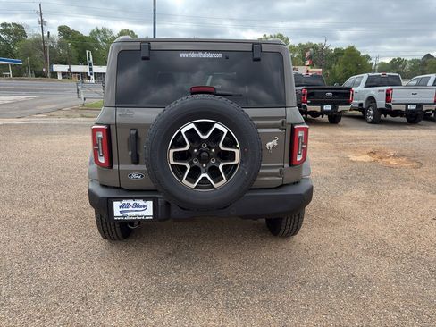 New 2026 Ford Bronco Outer Banks AWD/4WD image 4