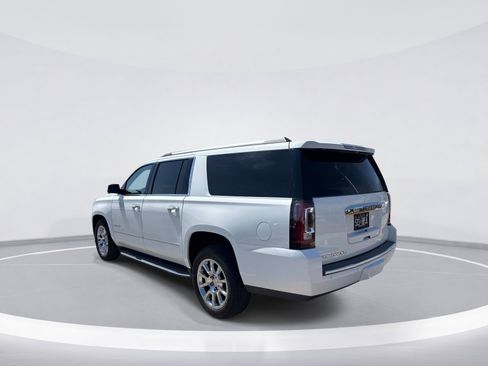 Used 2017 GMC Yukon XL Denali w/ Open Road Package image 6