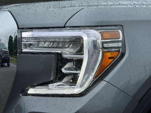 Used 2021 GMC Sierra 1500 Denali w/ Denali Ultimate Package AWD/4WD image 10