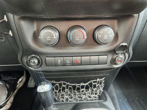 Used 2011 Jeep Wrangler Sport image 30