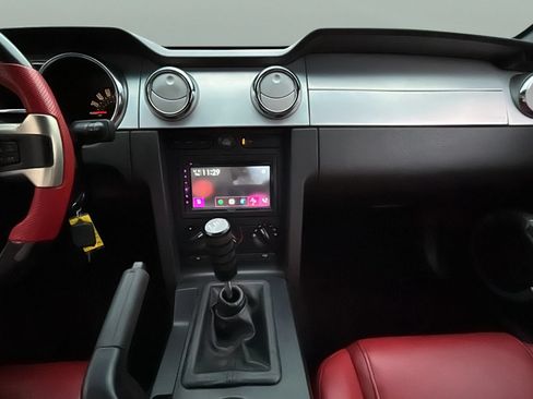 Used 2006 Ford Mustang GT Premium RWD image 25
