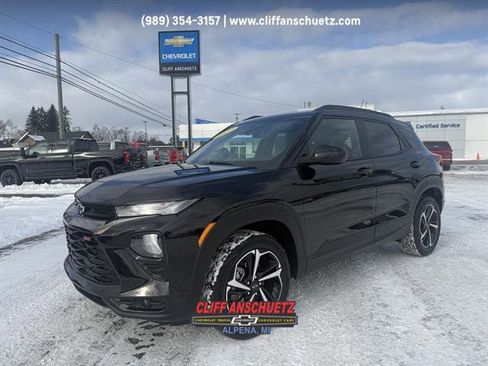 Used 2023 Chevrolet TrailBlazer RS w/ Sun and Liftgate Package image 1