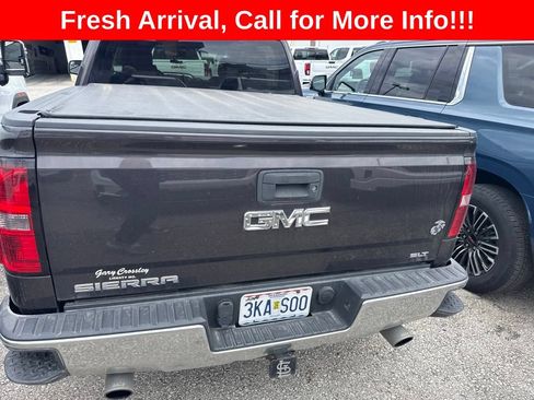 Used 2015 GMC Sierra 1500 SLT w/ SLT Crew Cab Value Package AWD/4WD image 29